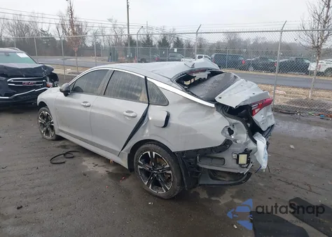 2022 Kia K5 Gt-Line z USA, uszkodzony, nr VIN 5XXG64J20NG116454